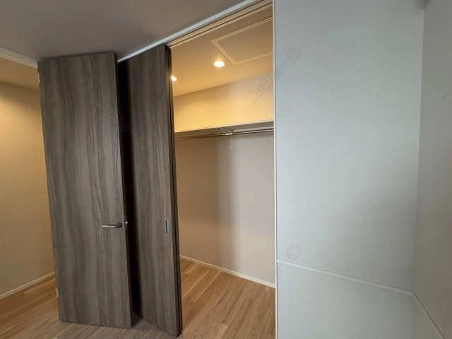 収納　北側洋室